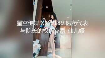 老婆是一个小骚货，想要被别人操又不敢开口