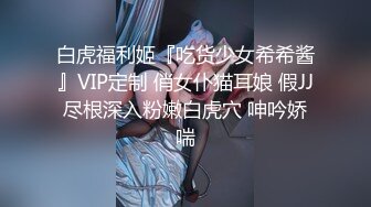 洗澡时展现自己的身材是我最爱