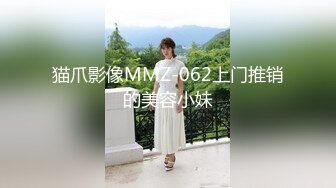 【新速片遞】  浓妆艳抹爱戴着肛塞骑乘的熟女 ♈· 妖婆 ·♈ 淫穴不停流汁水，自慰得到了心灵的满足！