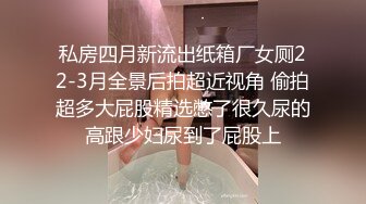 对着镜子超有感觉