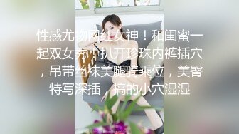 高中制服jk嫩妹肉臀弯腰坐镜头脸和黑森林同框前抄❤️黄色超短裙极品美女扶梯上还用手机把裙子挡着黄色内内