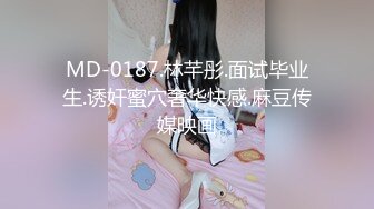 【新速片遞】 商场女厕全景偷拍性感高跟长裙骚妇❤️小白丁字裤很迷人