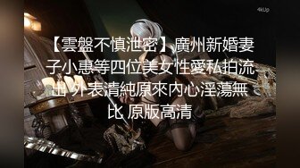 美艳动人的小骚货，全裸浴室洗澡，洗白白就开战娴熟口交，无套大力抽插，射在肚皮上