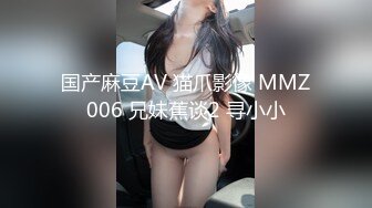 骚老婆和小姨子在一个床上是什么体验，全程露脸精彩小秀，让他们给舔舔大鸡巴，还在哺乳期的骚奶子挤出水