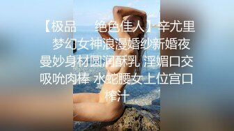  小情侣 想不想被插 想 好想 漂亮女友在打游戏被振动棒伺候 求操 后入输出 身材不错大奶子小翘臀