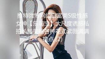 老熟女就喜欢后入操肥臀