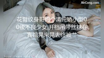 刁刁的社会小妹，吸着烟撒尿，吐一口烟拉一点，快乐神仙~~